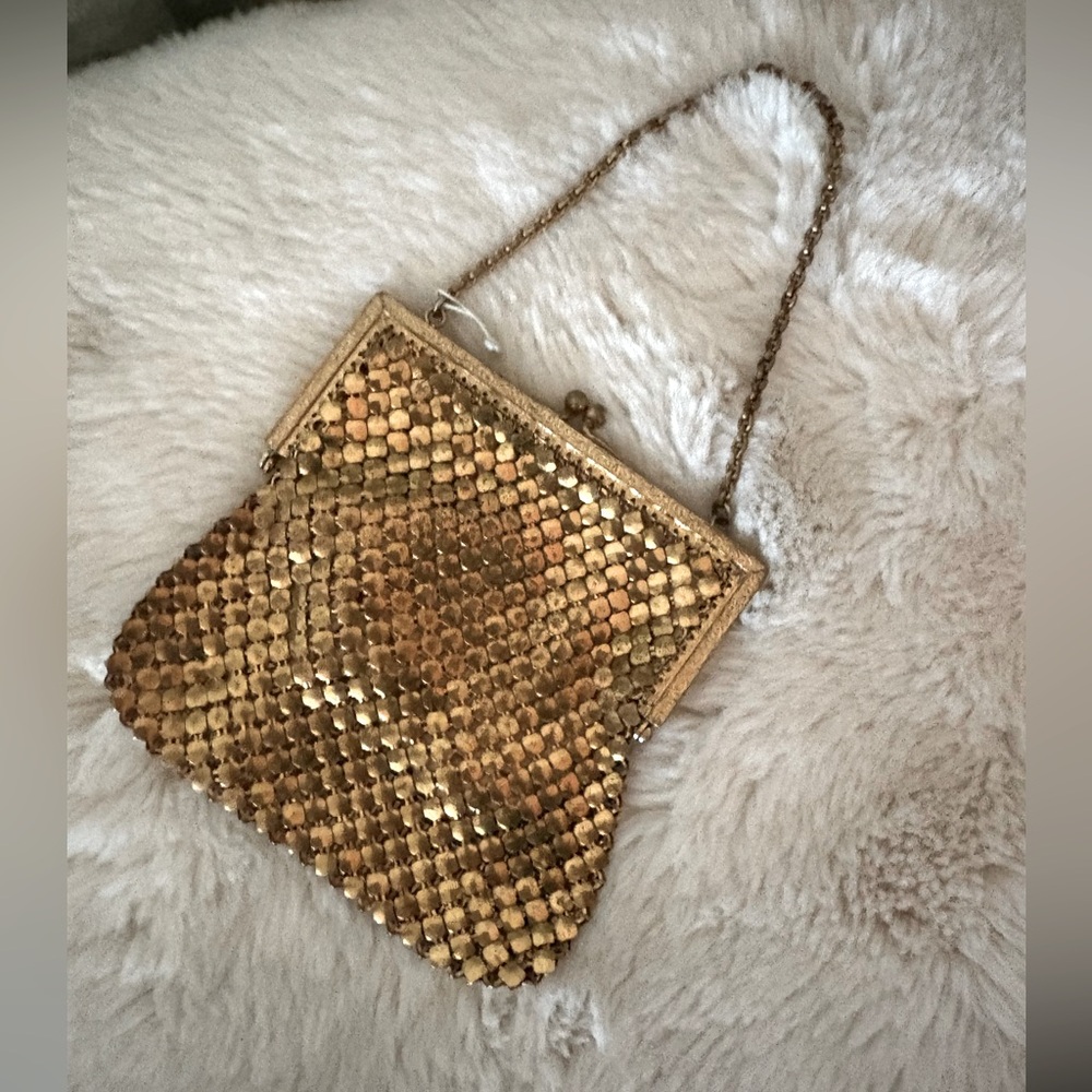 Vintage Gold Tiny Purse 🌵